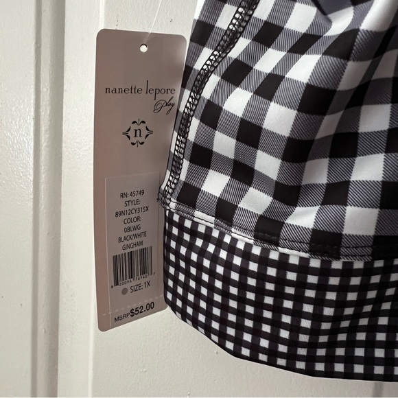 NWT Nanette Lepore Play Black & White Gingham Mix Crop Activewear Bra and Pant - Picture 4 of 9